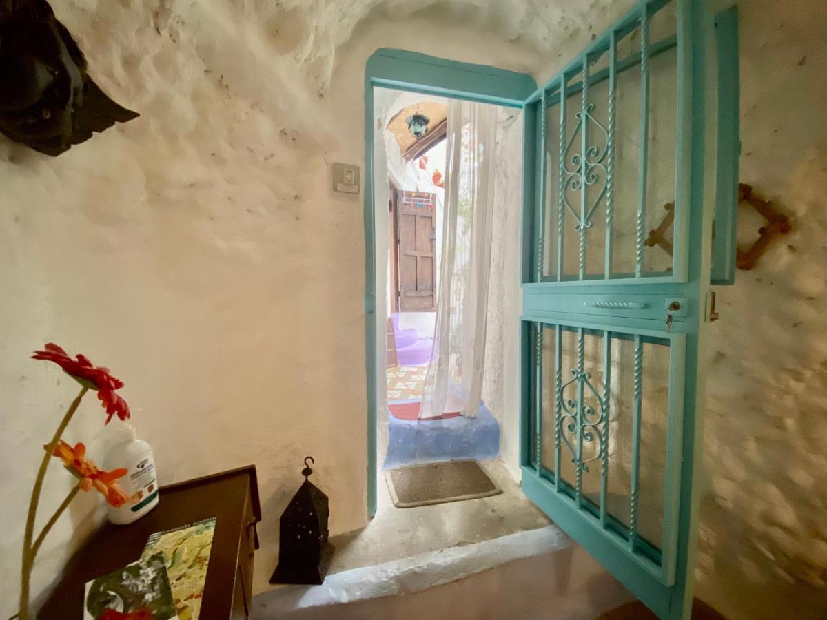 Cueva Con Vistas A La Alhambra Apartman Granada Kültér fotó